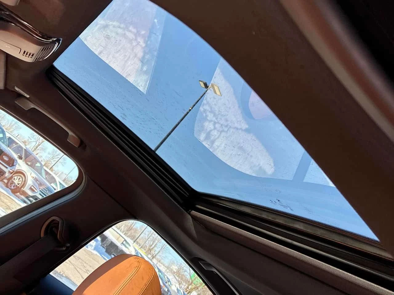 BMW 330 * e xDrive * CARFAX * ПАНОРАМА * KEYLESS * ПОДГРЕВ, снимка 14 - Автомобили и джипове - 53716983