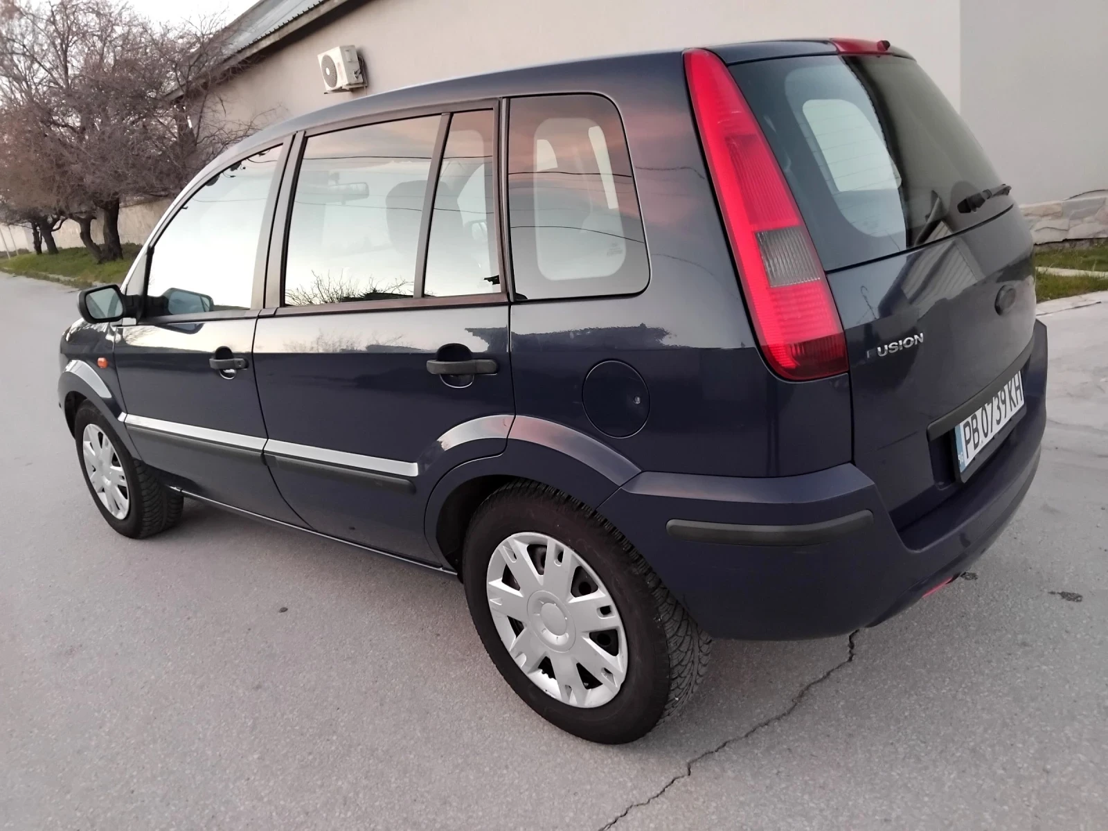 Ford Fusion 1.4i.80k + КЛИМА. БЕНЗИН. , снимка 16 - Автомобили и джипове - 53786638