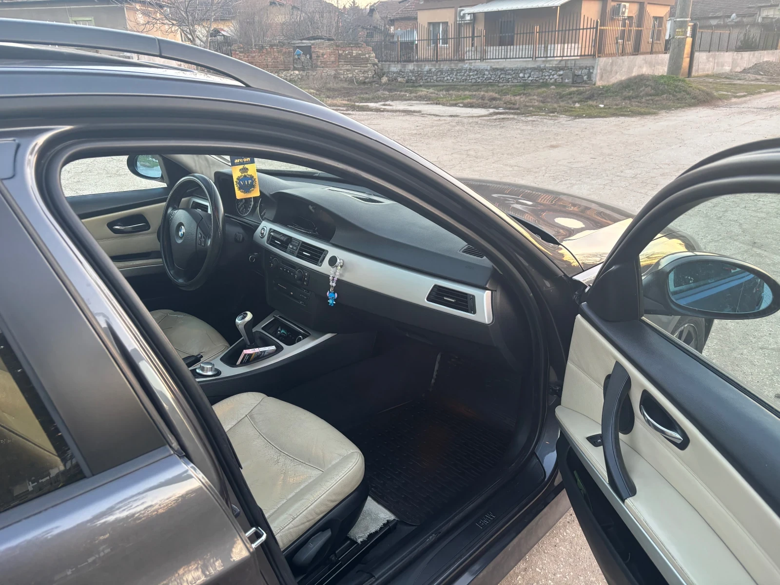 BMW 320, снимка 8 - Автомобили и джипове - 53835552