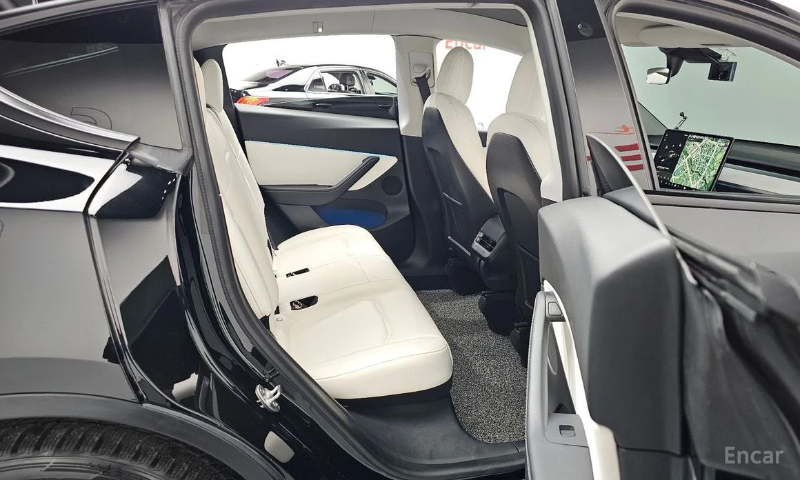 Tesla Model Y Long Range AWD* PANORAMA* , снимка 14 - Автомобили и джипове - 53996932