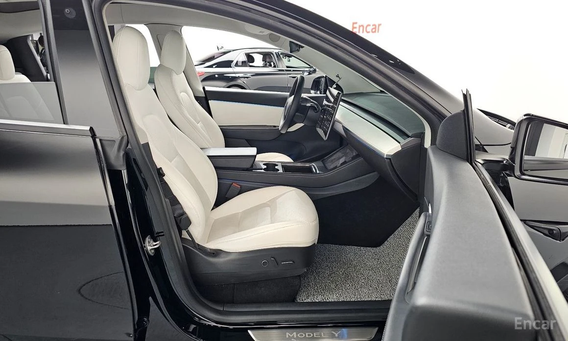 Tesla Model Y Long Range AWD* PANORAMA* , снимка 7 - Автомобили и джипове - 53996932