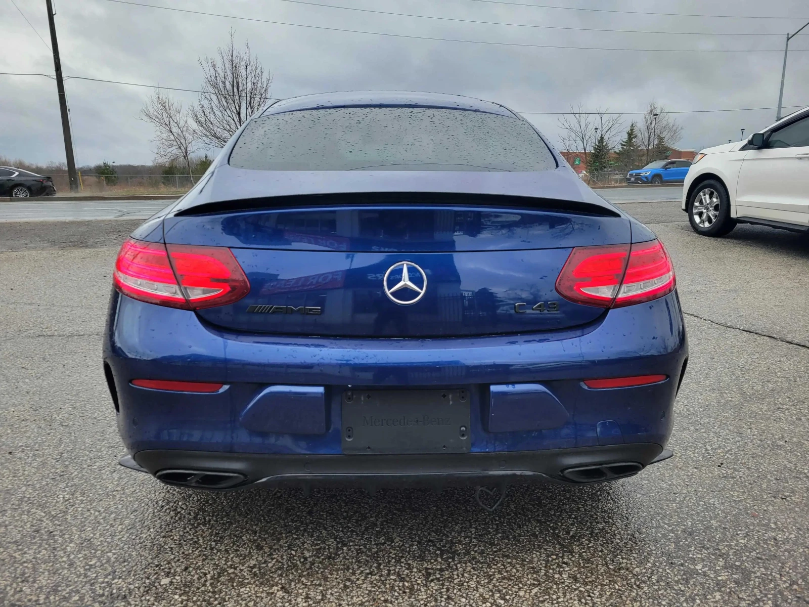 Mercedes-Benz C 43 AMG Night Pack* 360view* Pano* Подгрев* Burmester* 4x4, снимка 5 - Автомобили и джипове - 54356075
