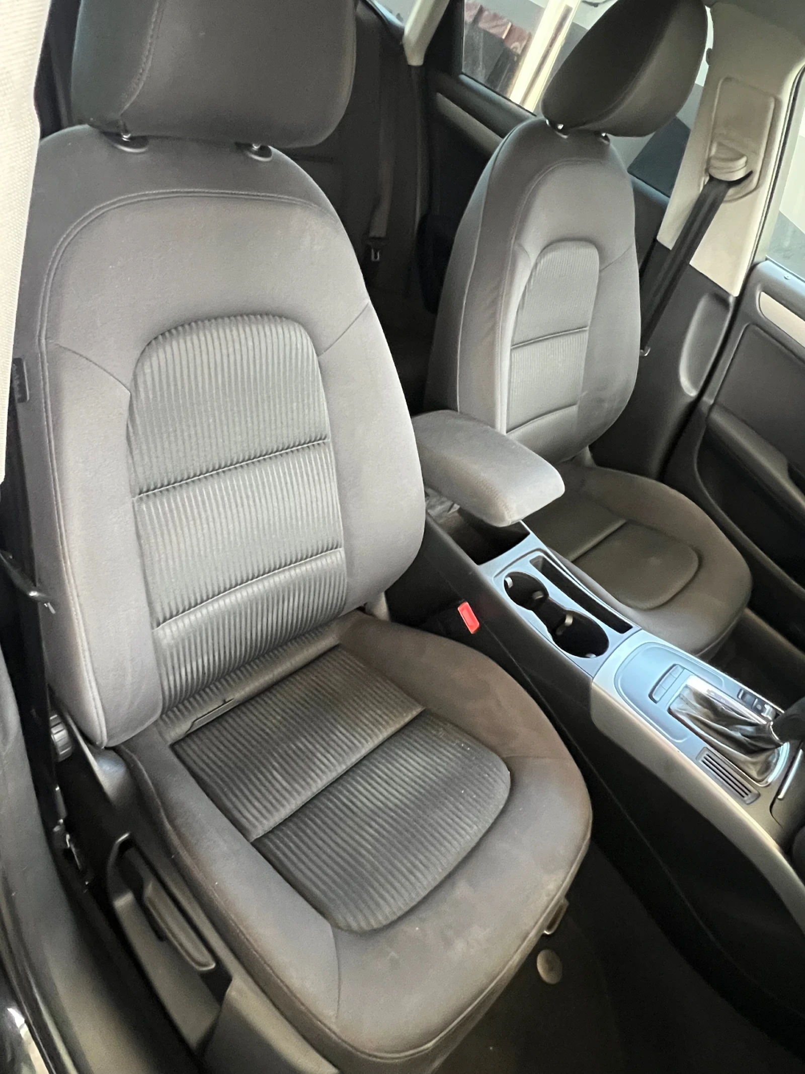 Audi A4 B8 2.7TDi , снимка 6 - Автомобили и джипове - 54417137