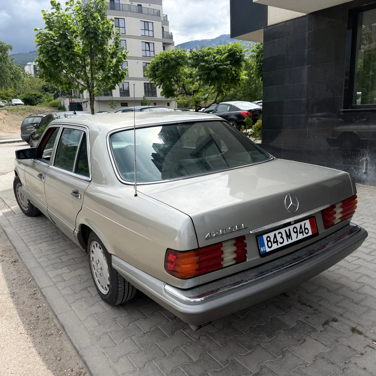 Mercedes-Benz 420 SEL Long 1987, снимка 2 - Автомобили и джипове - 54609531