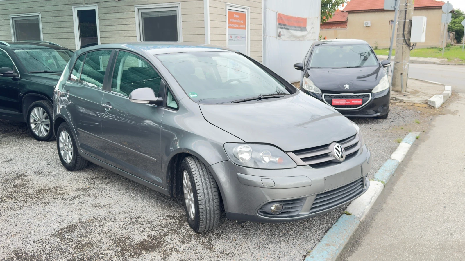 VW Golf Plus, снимка 3 - Автомобили и джипове - 54670618
