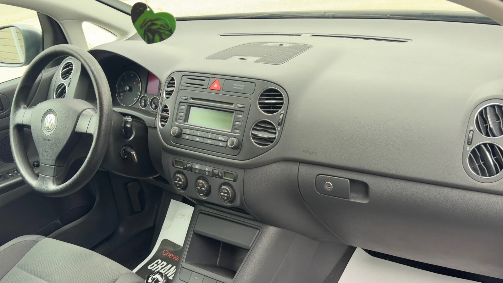VW Golf Plus, снимка 7 - Автомобили и джипове - 54670618
