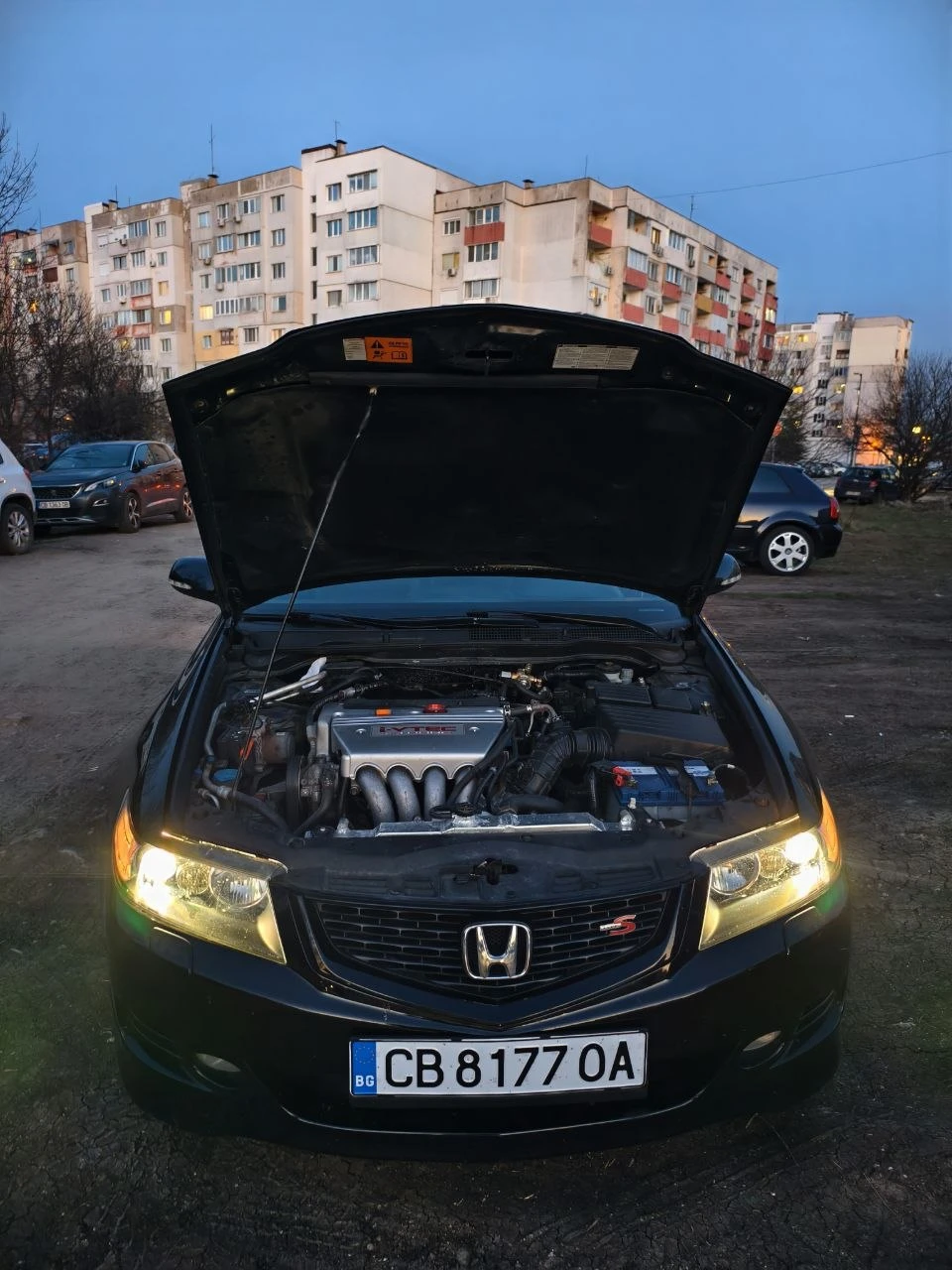 Honda Accord 2.4 VTEC FULL TYPE S 6 SPEED MANUAL+ LPG РЕАЛНИ КМ, снимка 13 - Автомобили и джипове - 54813287