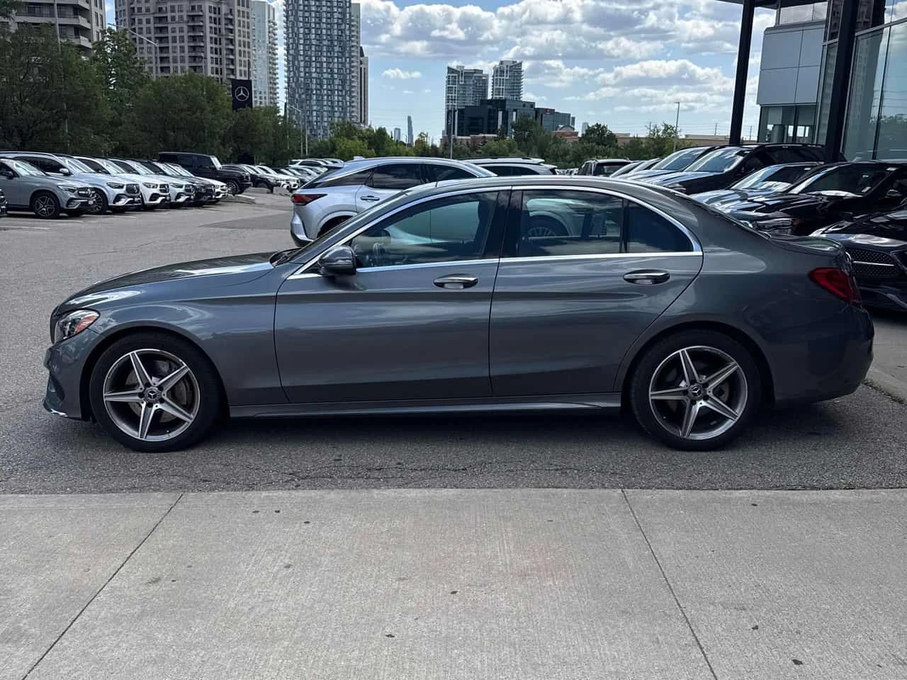 Mercedes-Benz C 300 * CARFAX * ОТ ПРЕДСТАВИТЕЛСТВО * , снимка 2 - Автомобили и джипове - 55408416