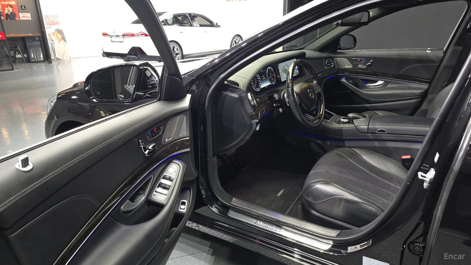 Mercedes-Benz S 350 4MATIC* ECS* HUD* 360* КОЖА* ОБДУХВ* НАВИ, снимка 8 - Автомобили и джипове - 55545426