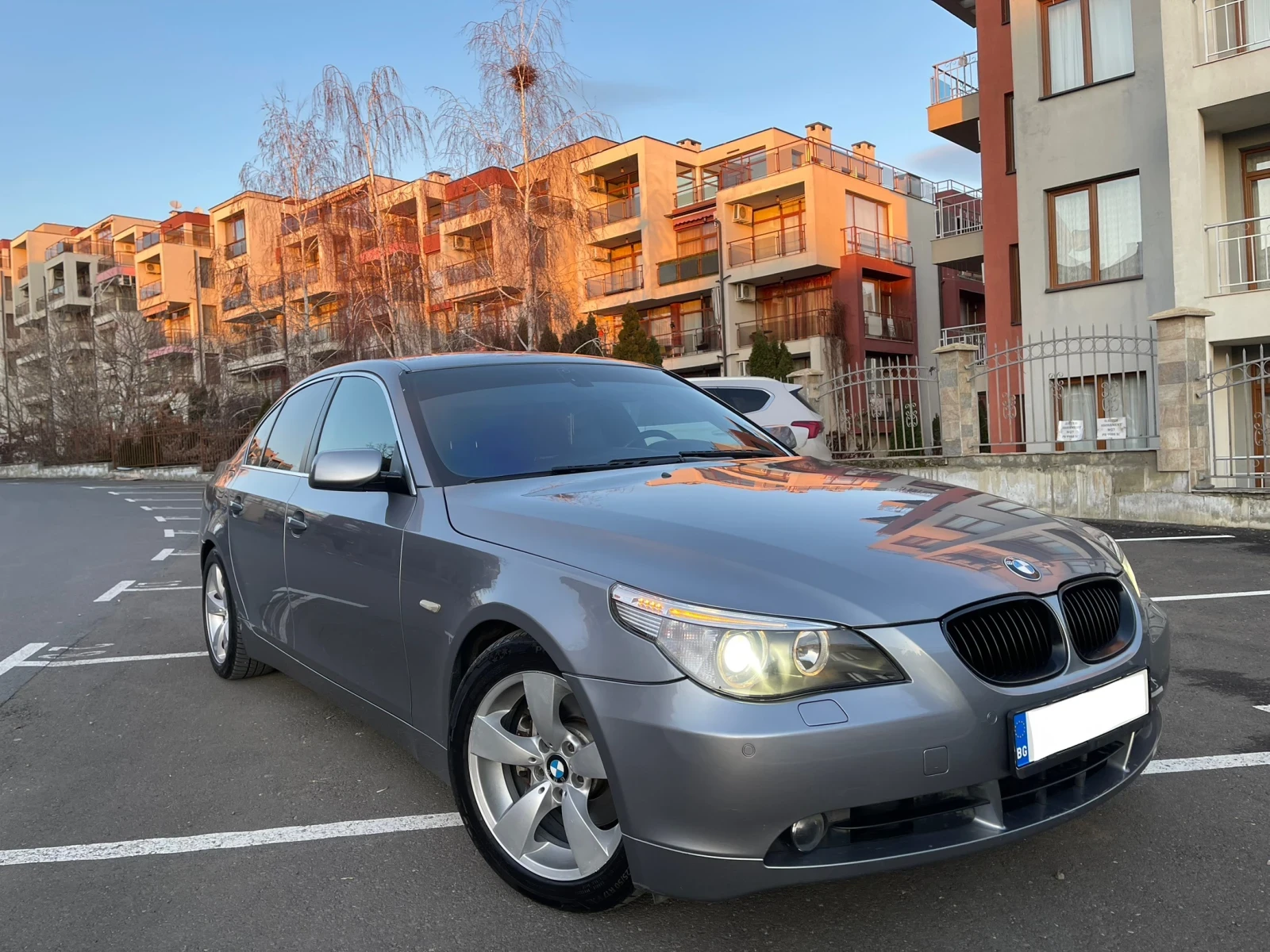 BMW 530 Реални километри, снимка 8 - Автомобили и джипове - 55705620