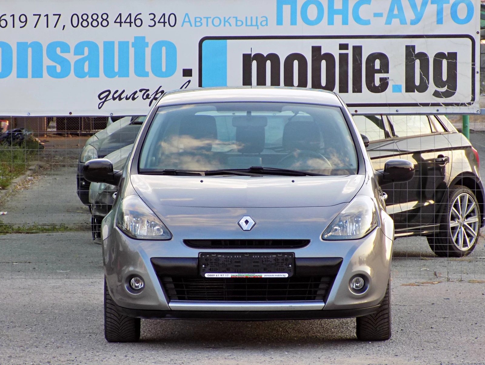 Renault Clio 1.5dCi/NAVi/ЮБИЛЕЙНА/РЕАЛНИ КМ/ИТАЛИЯ, снимка 2 - Автомобили и джипове - 55825927