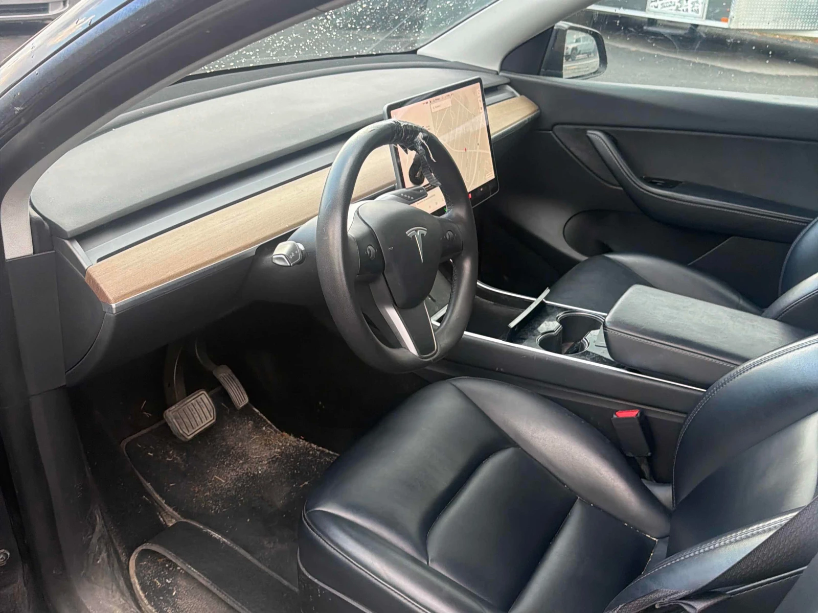 Tesla Model Y Long Range | CARFAX | АВТОФИНАНСИРАНЕ, снимка 7 - Автомобили и джипове - 55955333