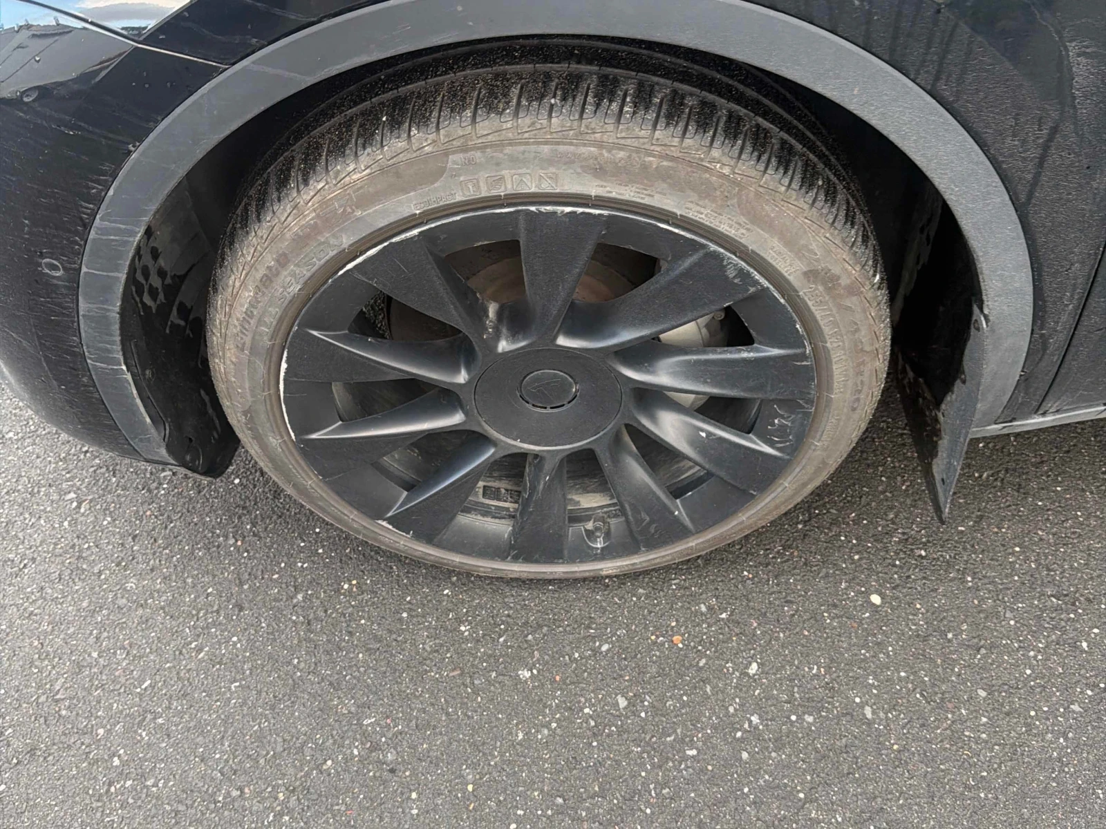 Tesla Model Y Long Range | CARFAX | АВТОФИНАНСИРАНЕ, снимка 6 - Автомобили и джипове - 55955333