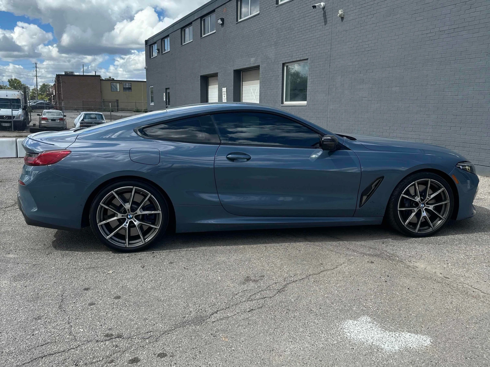 BMW 850 * АВТОКРЕДИТ * ГЛАВНО ПРЕДСТАВИТЕЛСТВО, снимка 4 - Автомобили и джипове - 56074890