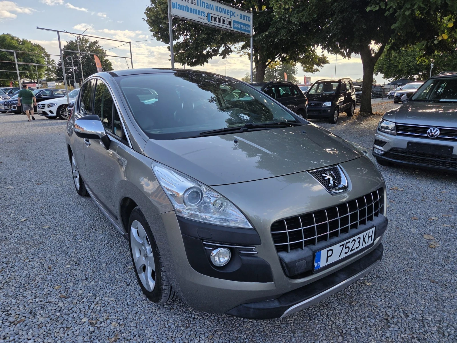 Peugeot 3008 Panorama!! Navi!!koja!! FULL, снимка 3 - Автомобили и джипове - 56132955