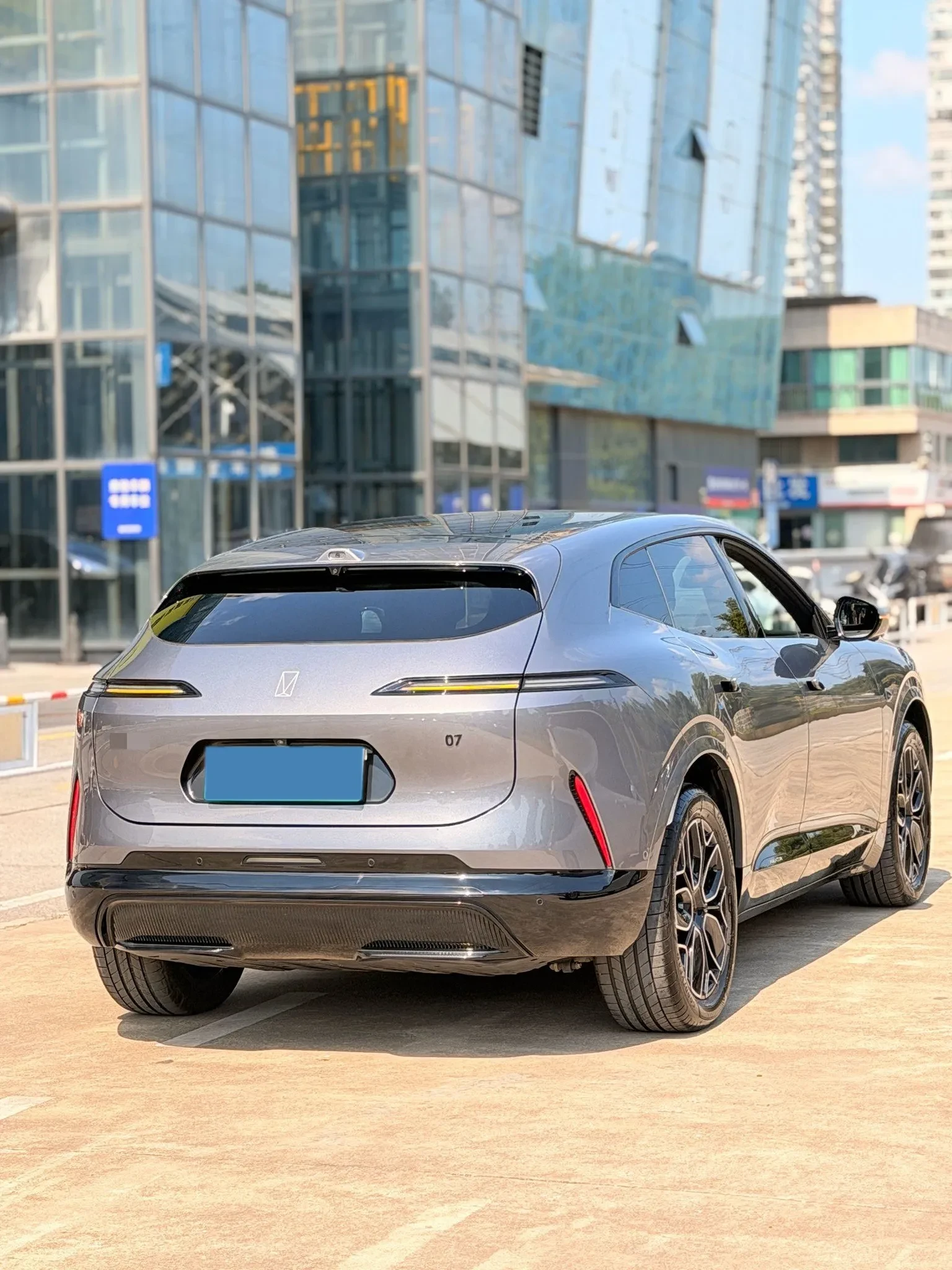 Avatr 07  AWD 82.16KWH Ultra Edition | Mobile.bg � ����������� 8