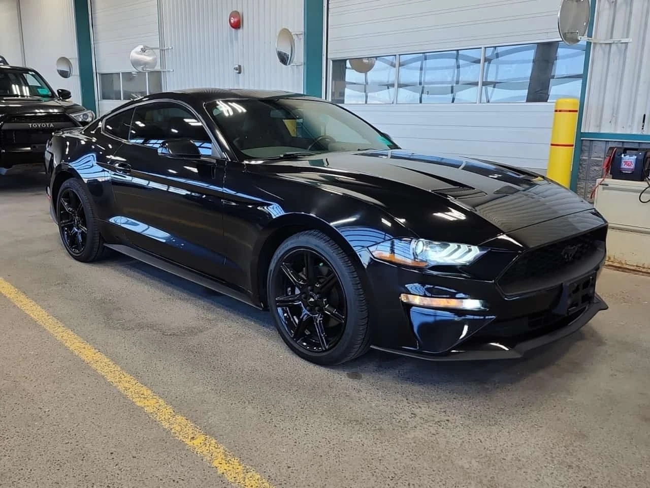 Ford Mustang *  Ecoboost Premium * CARFAX * 2 ����� *  | Mobile.bg � ����������� 4