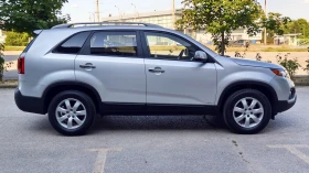 Kia Sorento 2.2CRDI 4x4 Aut., снимка 6