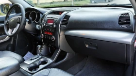 Kia Sorento 2.2CRDI 4x4 Aut., снимка 10