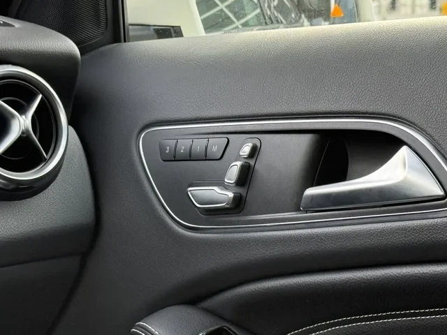 Mercedes-Benz GLA 250 4MATIC* ����������* (���� �� ��) | Mobile.bg � ����������� 16