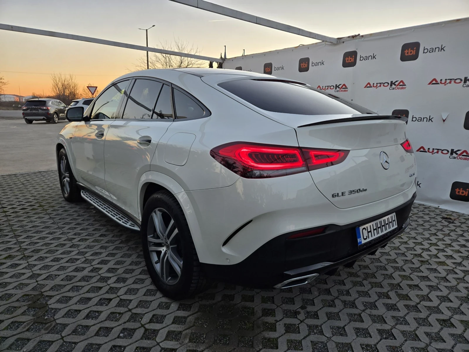 Mercedes-Benz GLE 350 DE/COUPE/AMG LINE/360/BURM/PANO/VIRTUAL/HUD/9G - изображение 5