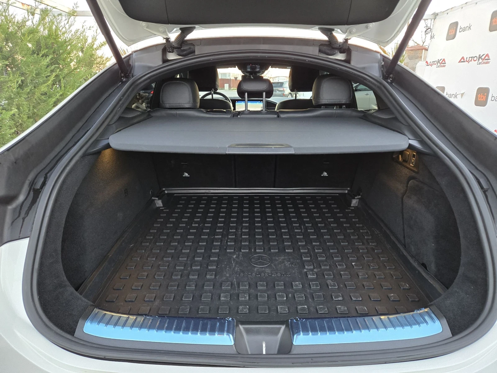 Mercedes-Benz GLE 350 DE/COUPE/AMG LINE/360/BURM/PANO/VIRTUAL/HUD/9G - изображение 10