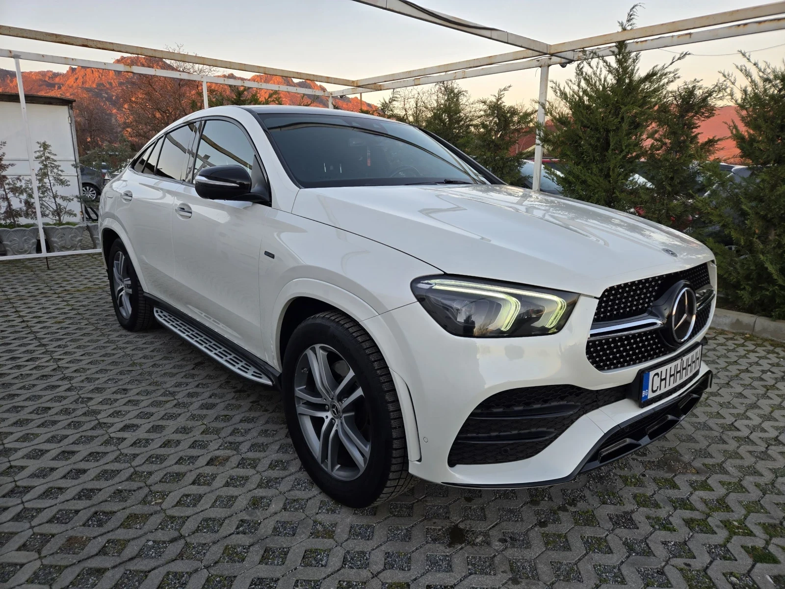Mercedes-Benz GLE 350 DE/COUPE/AMG LINE/360/BURM/PANO/VIRTUAL/HUD/9G - изображение 2