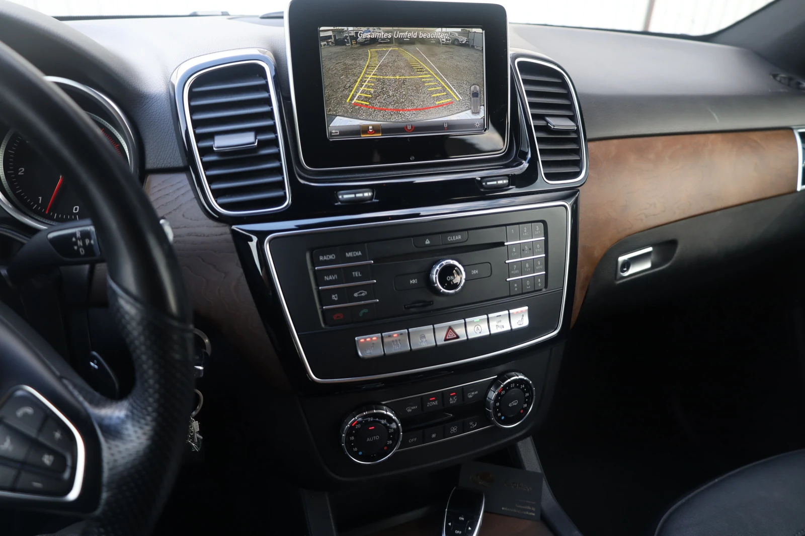 Mercedes-Benz GLE 350 d 4M AIRMATIC KAM Memory Печка ILS SzH AHK #iCarbg, снимка 16 - Автомобили и джипове - 53615823