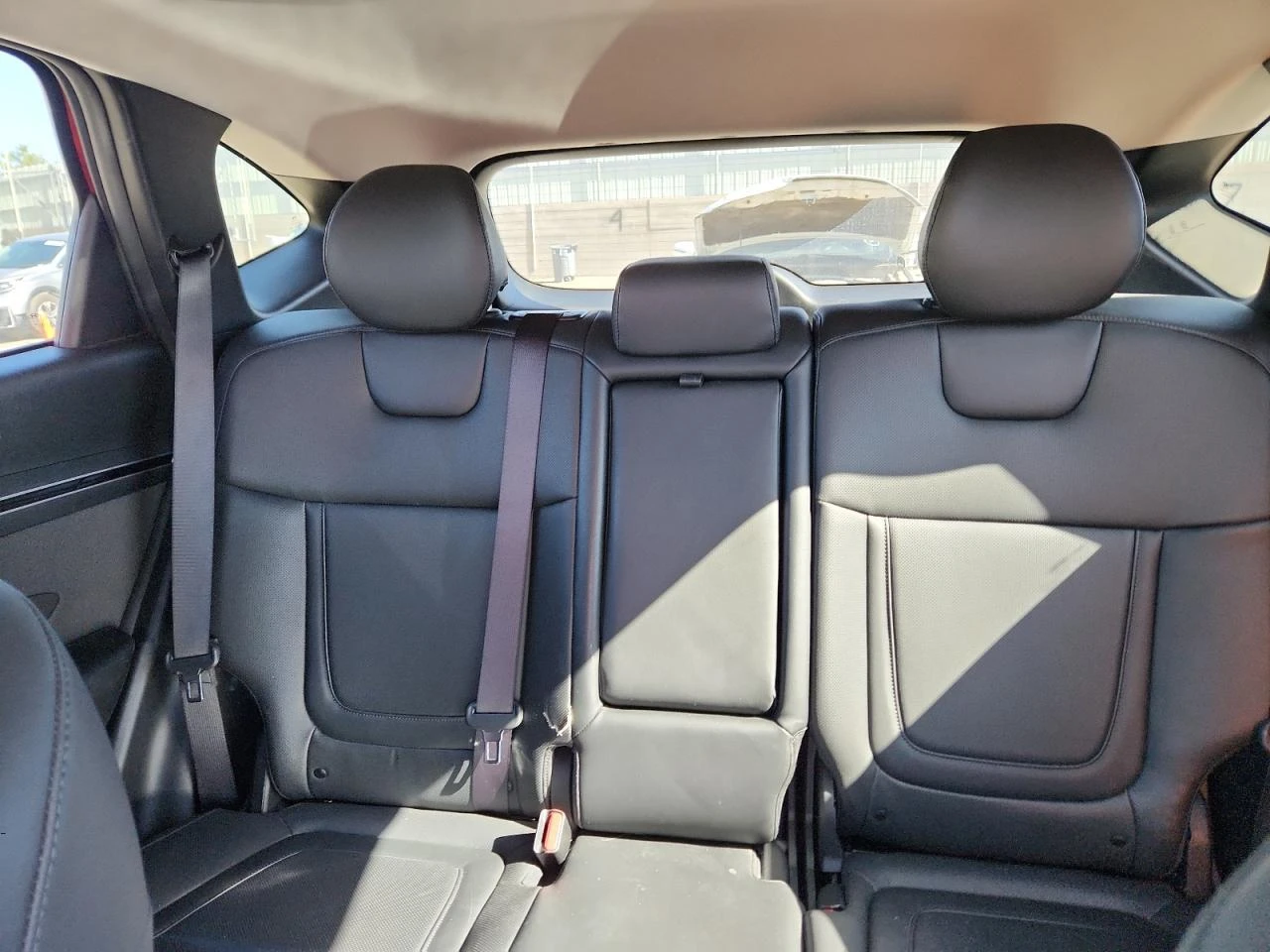 Hyundai Tucson * ДИГИТАЛНО* ТАБЛО* ШИБИДАХ* КОЖА* , снимка 10 - Автомобили и джипове - 53733033