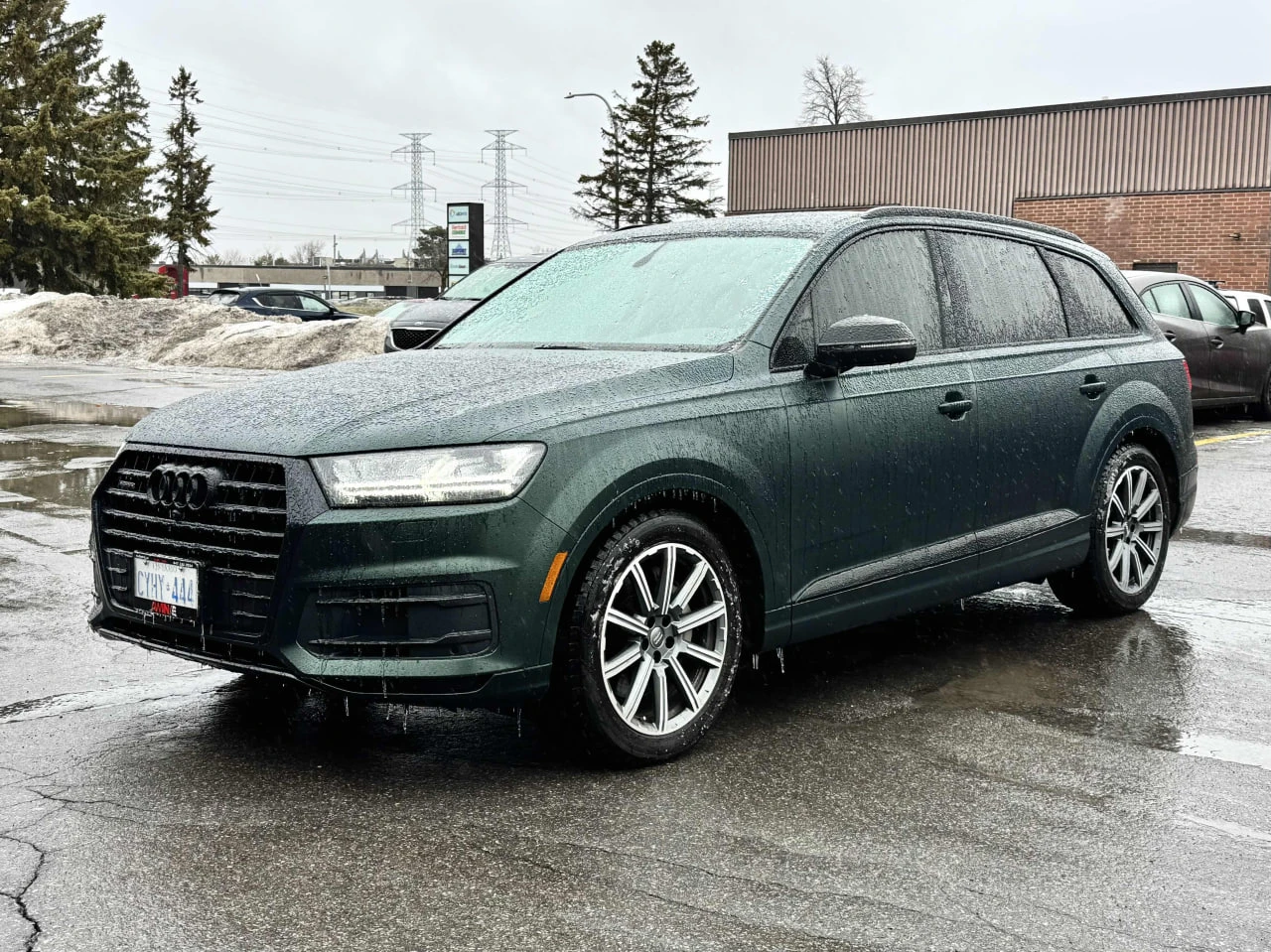 Audi Q7 * АВТО КРЕДИТ* ЦЕНА ДО БГ * СЕРВИЗНА ИСТОРИЯ * , снимка 2 - Автомобили и джипове - 53812774