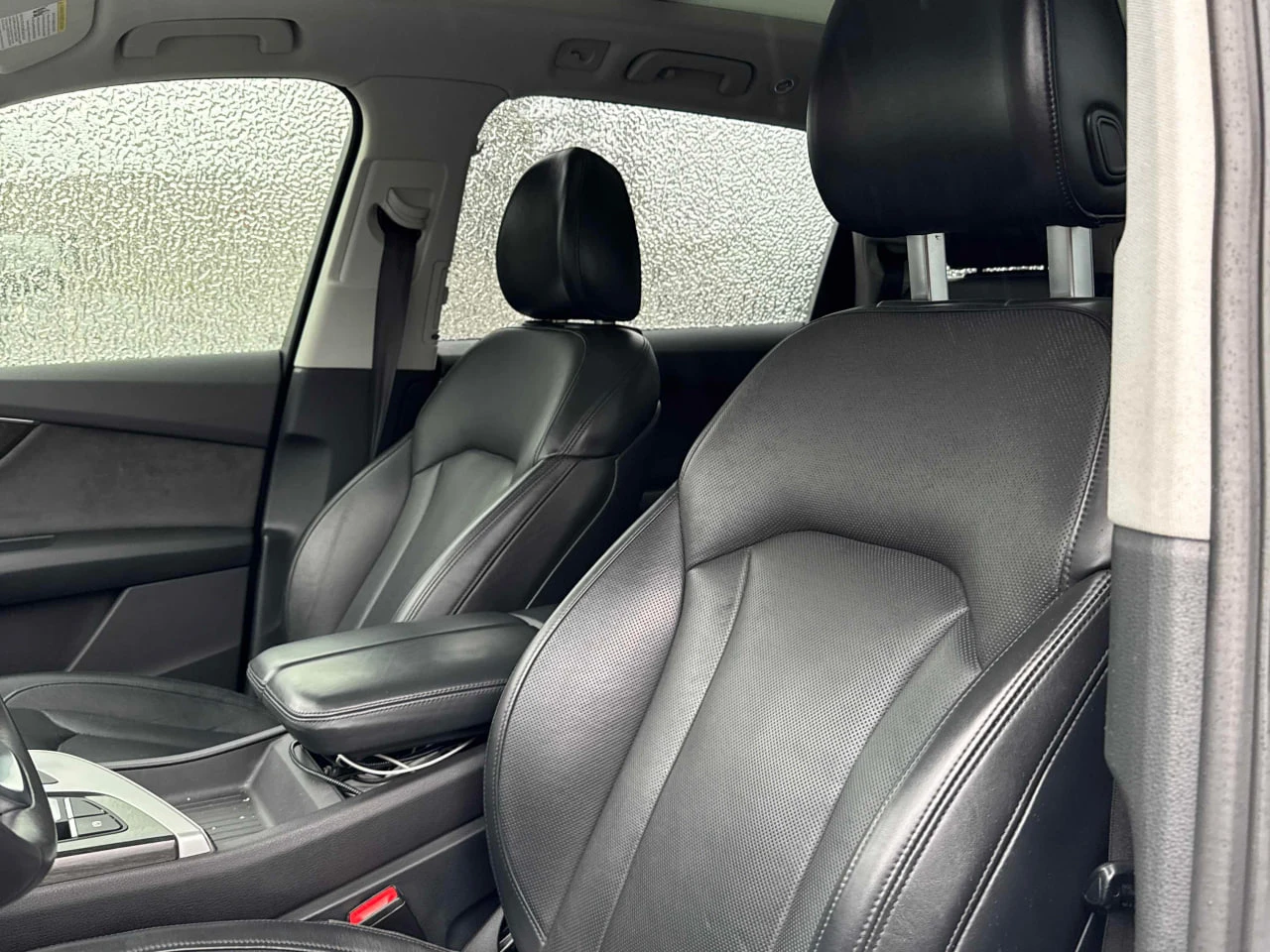 Audi Q7 * АВТО КРЕДИТ* ЦЕНА ДО БГ * СЕРВИЗНА ИСТОРИЯ * , снимка 8 - Автомобили и джипове - 53812774