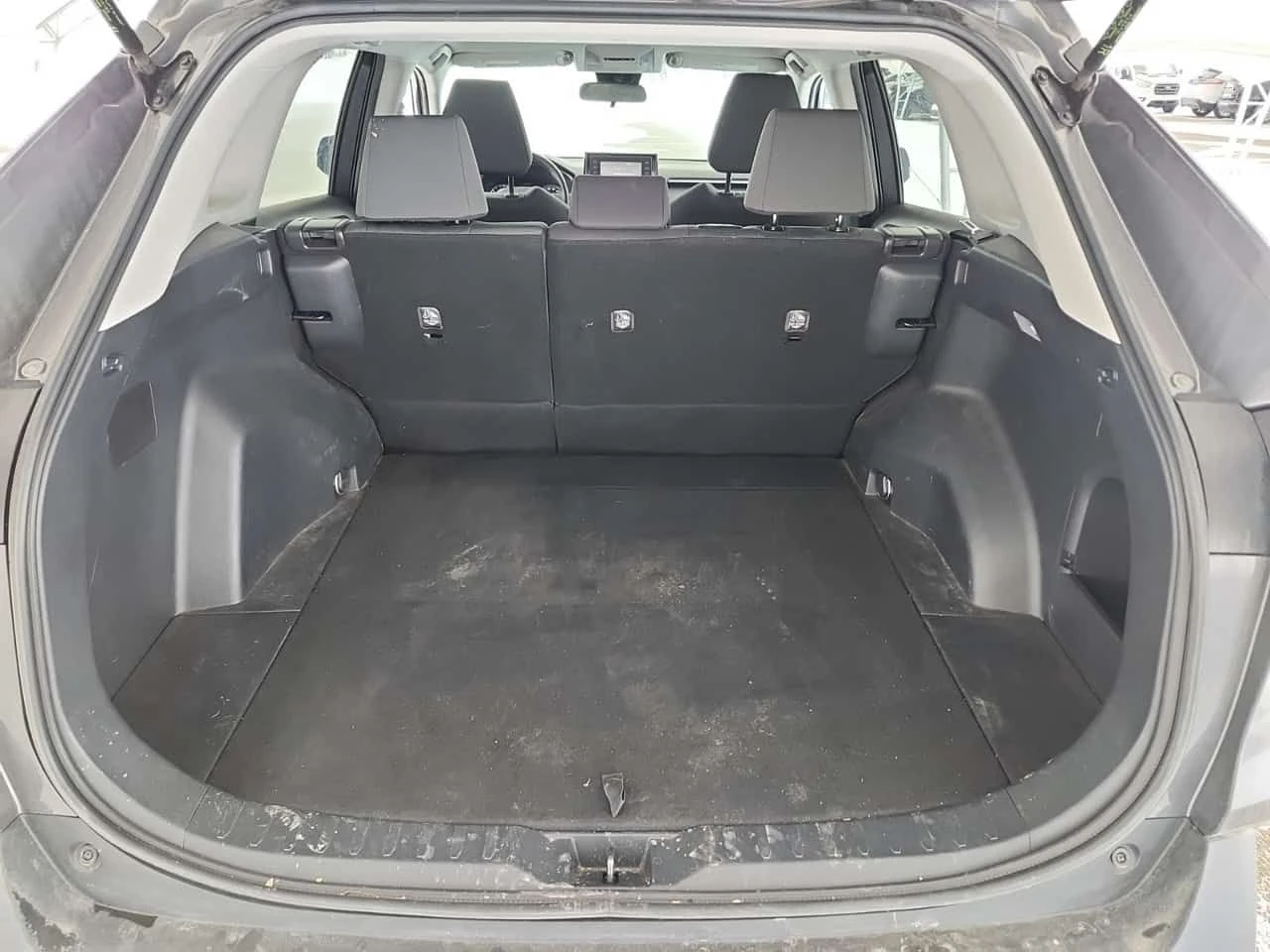 Toyota Rav4 * HYBRID LE * * КАМЕРА ЗА ЗАДНО* * ПОДГРЕВИ* , снимка 12 - Автомобили и джипове - 53976630