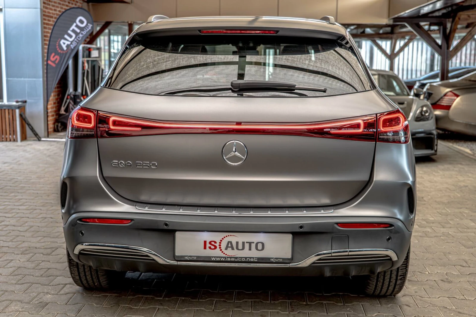 Mercedes-Benz EQA 250 Edition AMG/Ambient/MBUX/Designo Magno/������ | Mobile.bg � ����������� 4