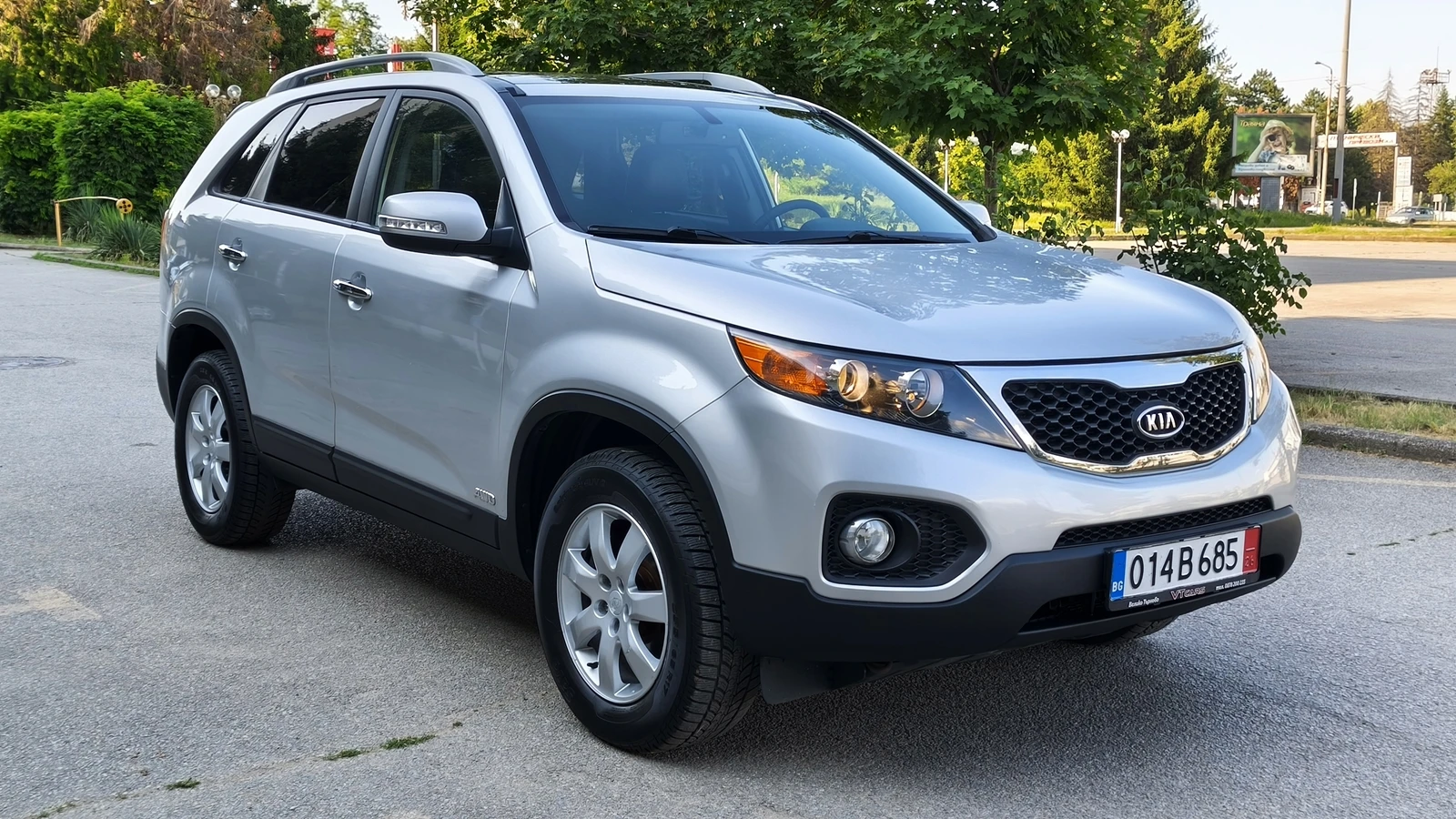 Kia Sorento 2.2CRDI 4x4 Aut., снимка 7 - Автомобили и джипове - 55187473
