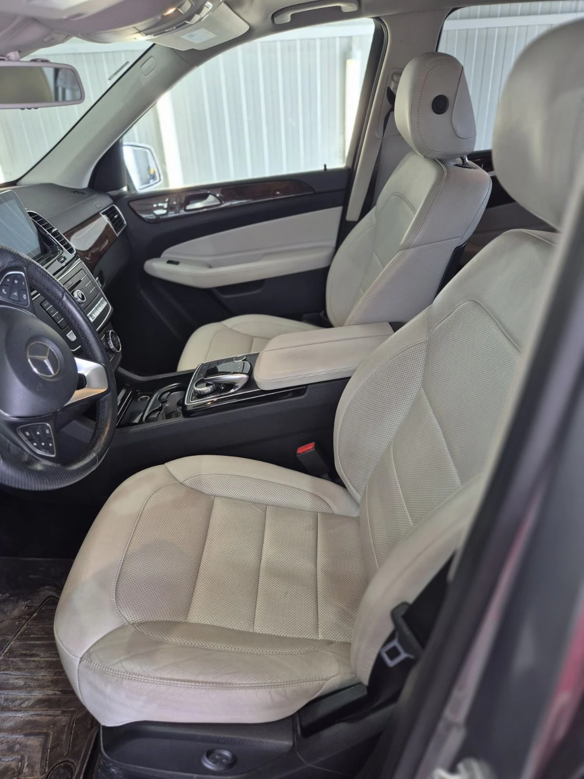 Mercedes-Benz GLE 400, снимка 13 - Автомобили и джипове - 55366628
