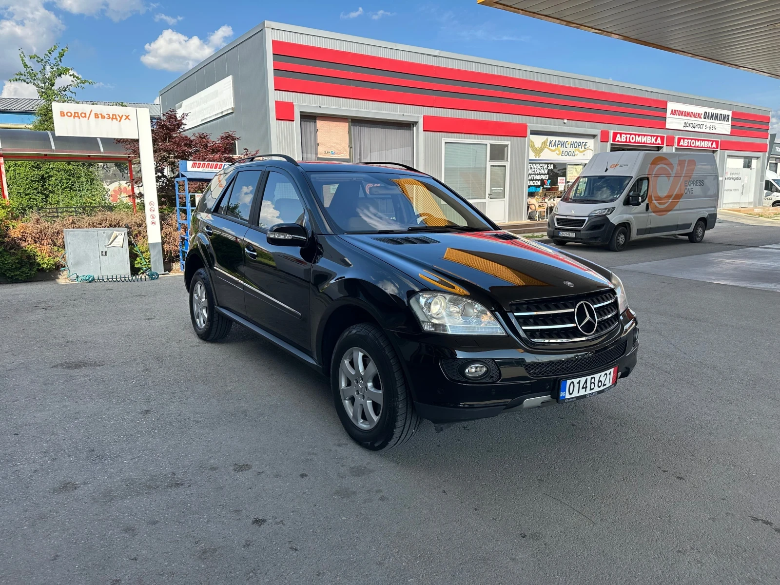 Mercedes-Benz ML 350, снимка 2 - Автомобили и джипове - 55305600