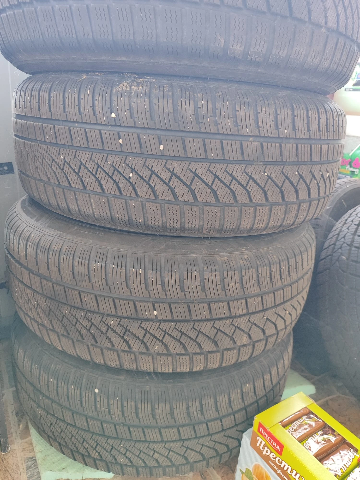 VW Tiguan, снимка 15 - Автомобили и джипове - 55901167