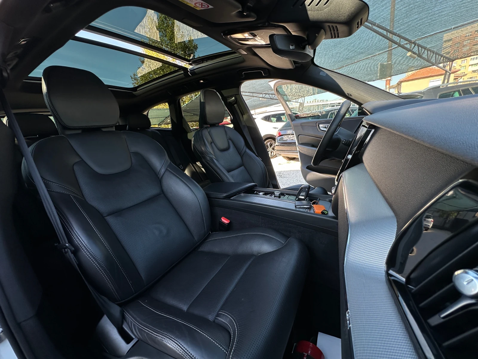 Volvo XC60 T6* AWD* RECHARGE* PLUS DARK* ��������*  | Mobile.bg � ����������� 13