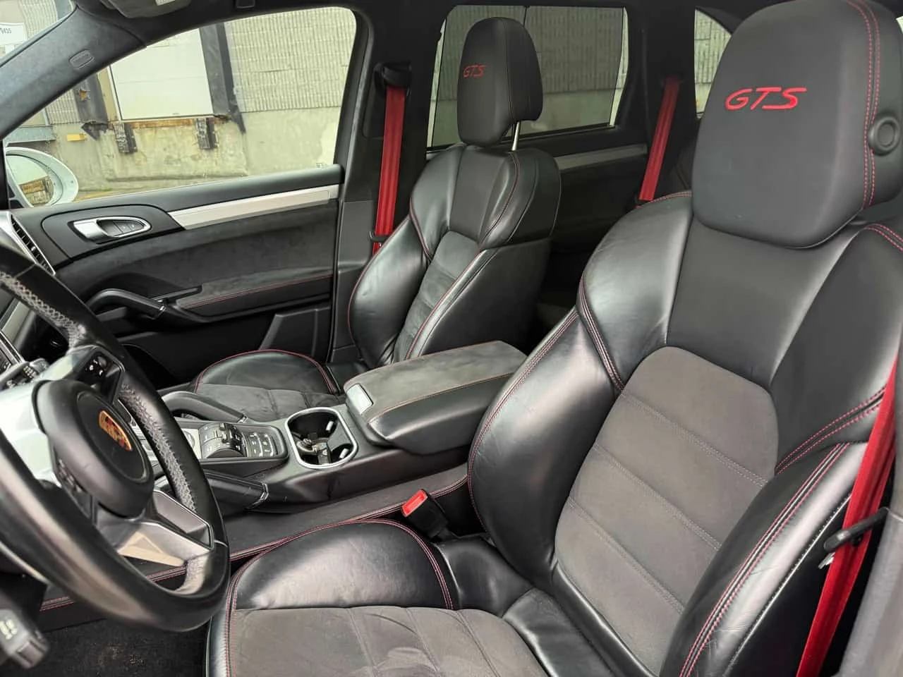 Porsche Cayenne GTS * BOSE * ВЪЗДУШНО ОКАЧВАНЕ* ПАНРАМА* , снимка 10 - Автомобили и джипове - 56267690