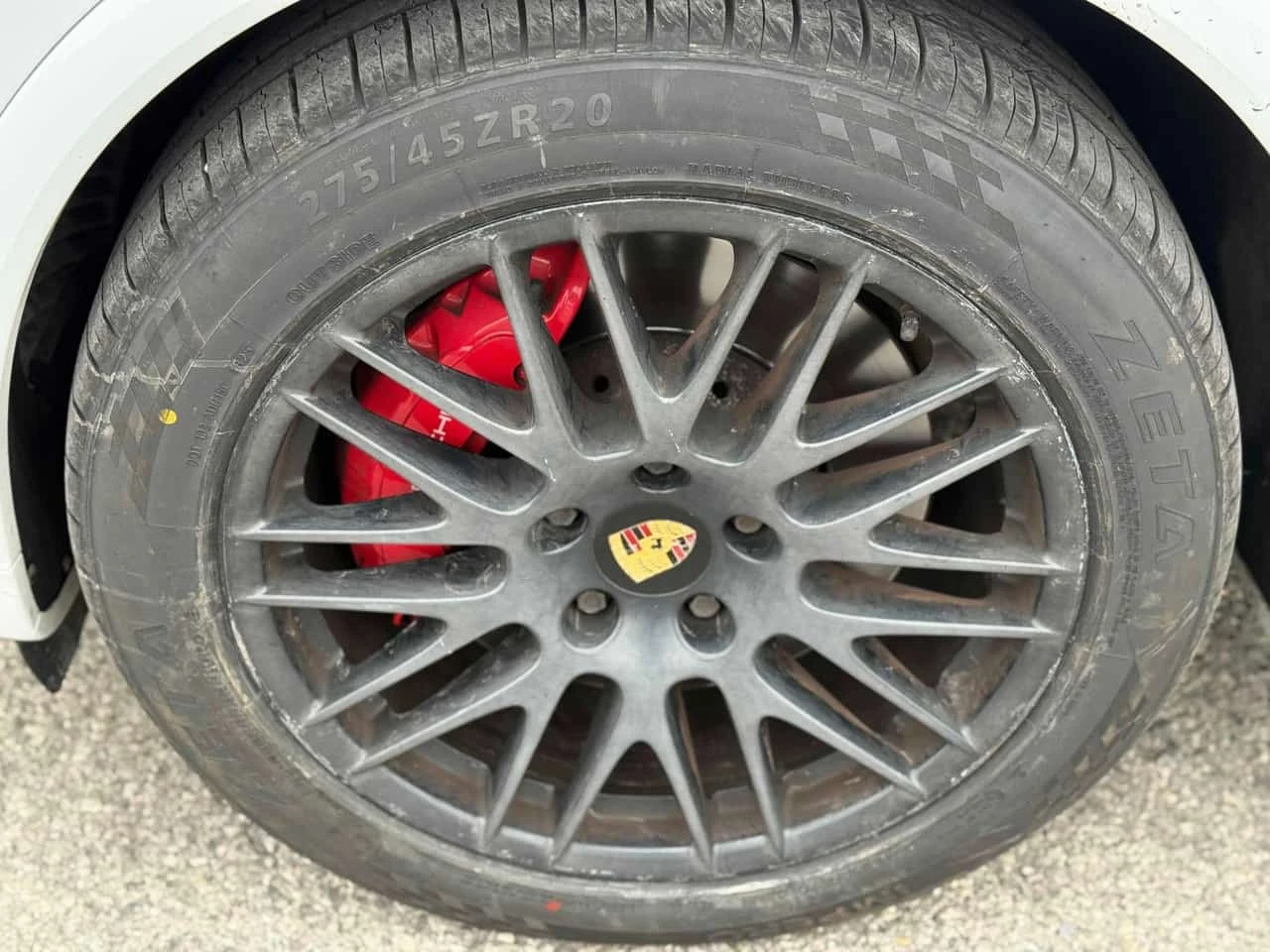 Porsche Cayenne GTS * BOSE * ВЪЗДУШНО ОКАЧВАНЕ* ПАНРАМА* , снимка 6 - Автомобили и джипове - 56267690