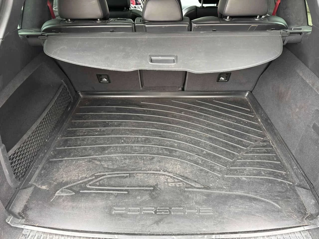 Porsche Cayenne GTS * BOSE * ВЪЗДУШНО ОКАЧВАНЕ* ПАНРАМА* , снимка 13 - Автомобили и джипове - 56267690
