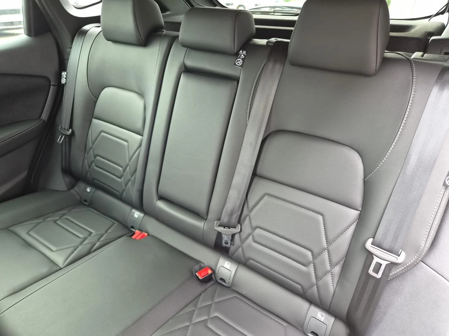 Nissan Qashqai 1.3 N-Design | Mobile.bg � ����������� 12