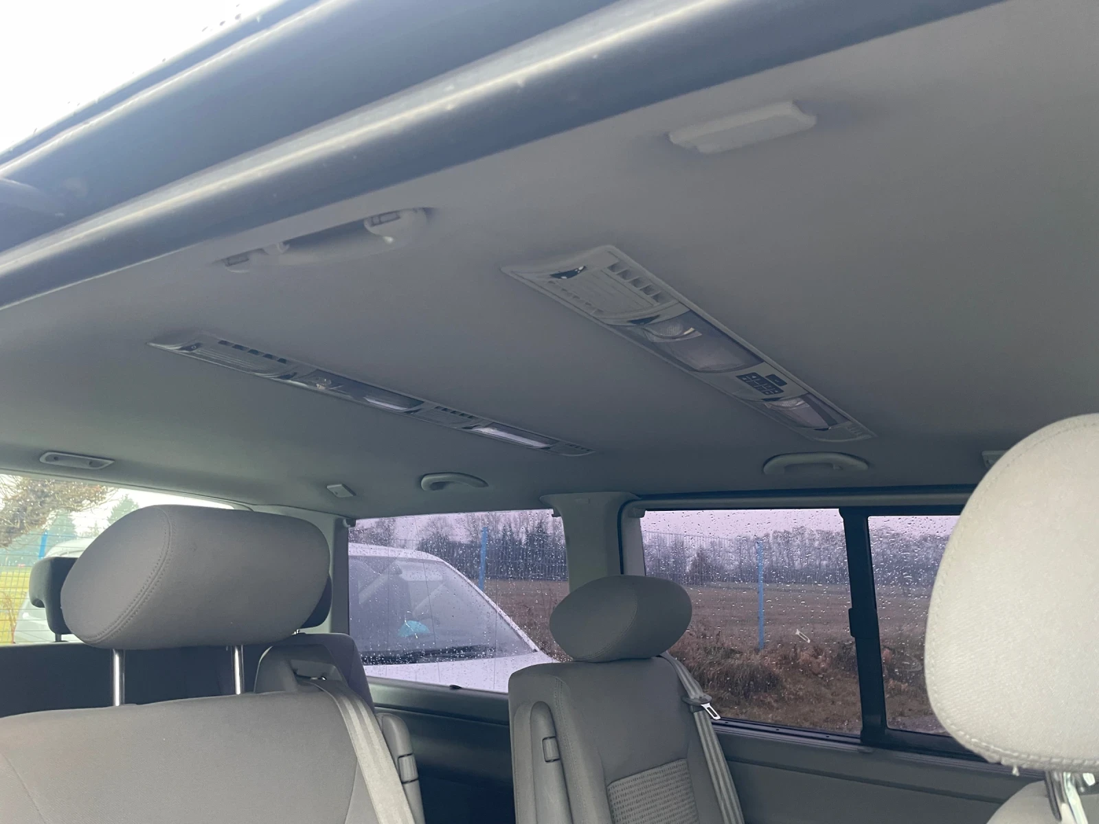 VW Multivan  - изображение 9