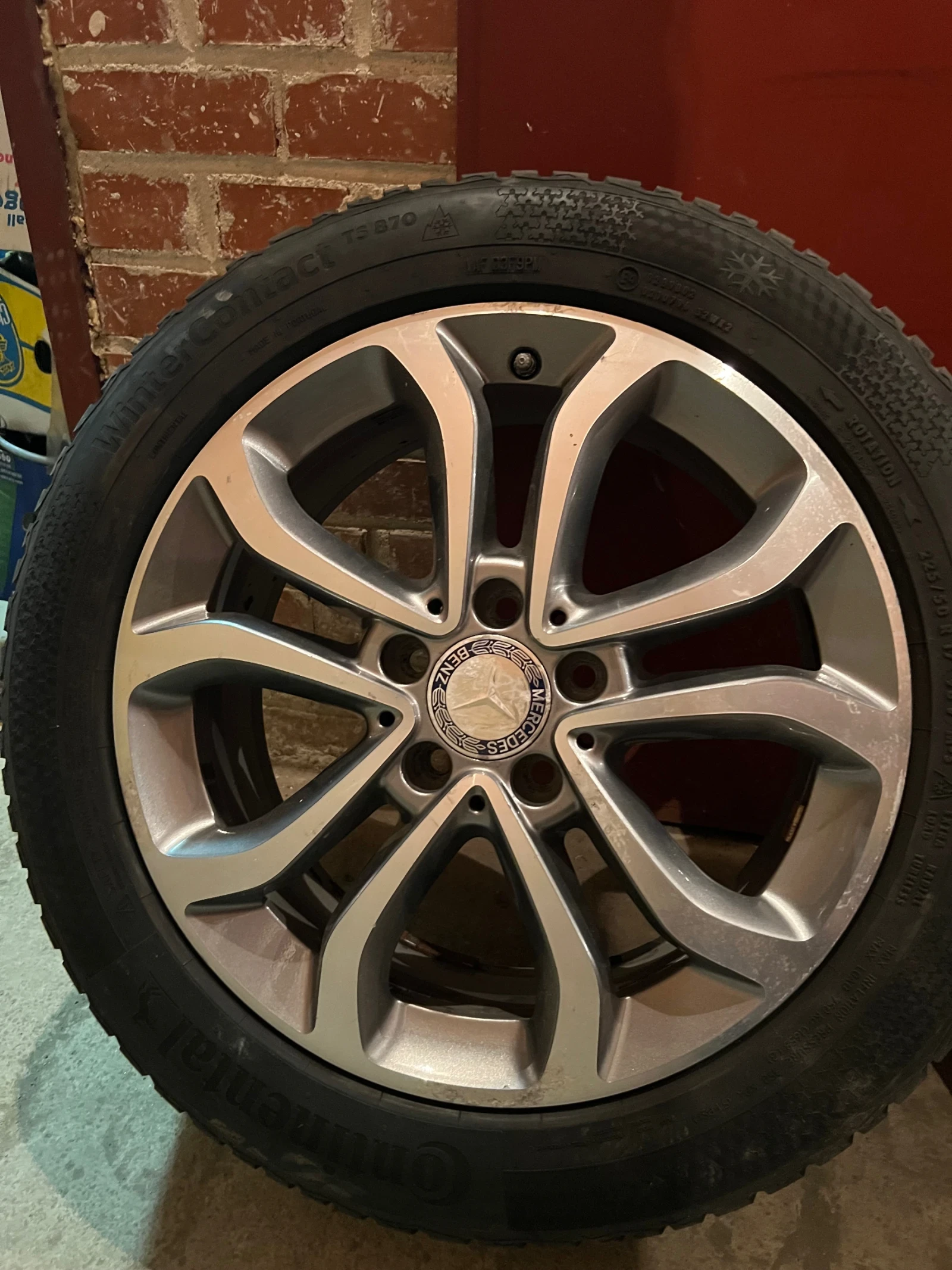    225/50R17  Mercedes-Benz | Mobile.bg   4