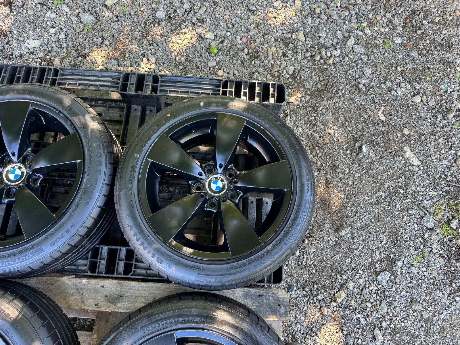 Гуми с джанти Sunny 205/50R16, снимка 6 - Гуми и джанти - 54933659