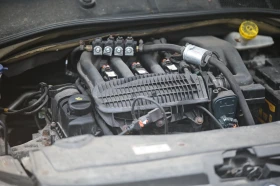 Citroen C-Elysee 1.2 Газ Бензин 165к, снимка 17