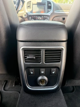 Chrysler 300c Lancia Thema 3.0, снимка 15