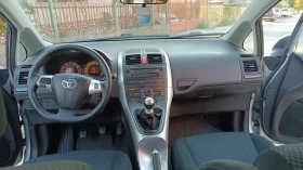 Toyota Auris 1.6-132к.с.перфектен, снимка 5