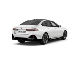 BMW 540 xDrive - 74100 € / 144927.00 лв. - 71223032 3