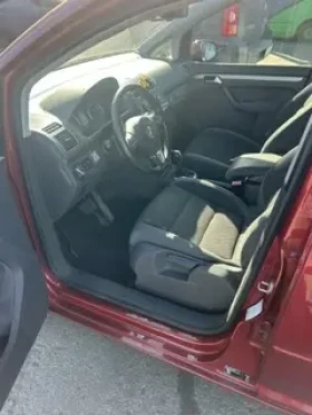 VW Touran, снимка 5 - Автомобили и джипове - 54608909